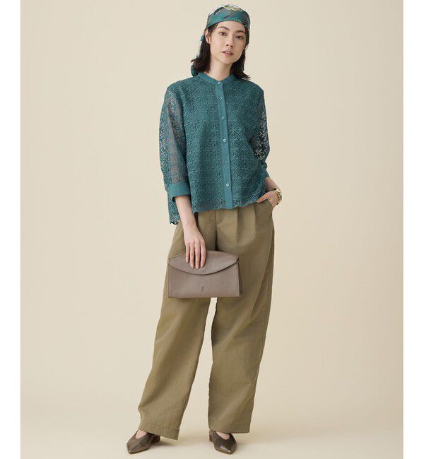 自由区「【SHIHOさん着用・スタイリングのアクセントに・大判】ボタニカルプリント スカーフ」|バンダナ・スカーフ|