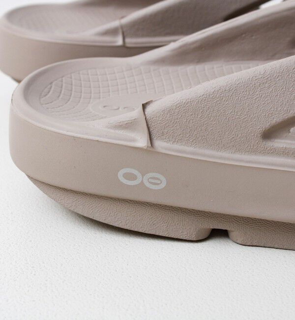 GLOSTER「【OOFOS/ウーフォス】 Ooriginal リカバリーサンダル」|サンダル|