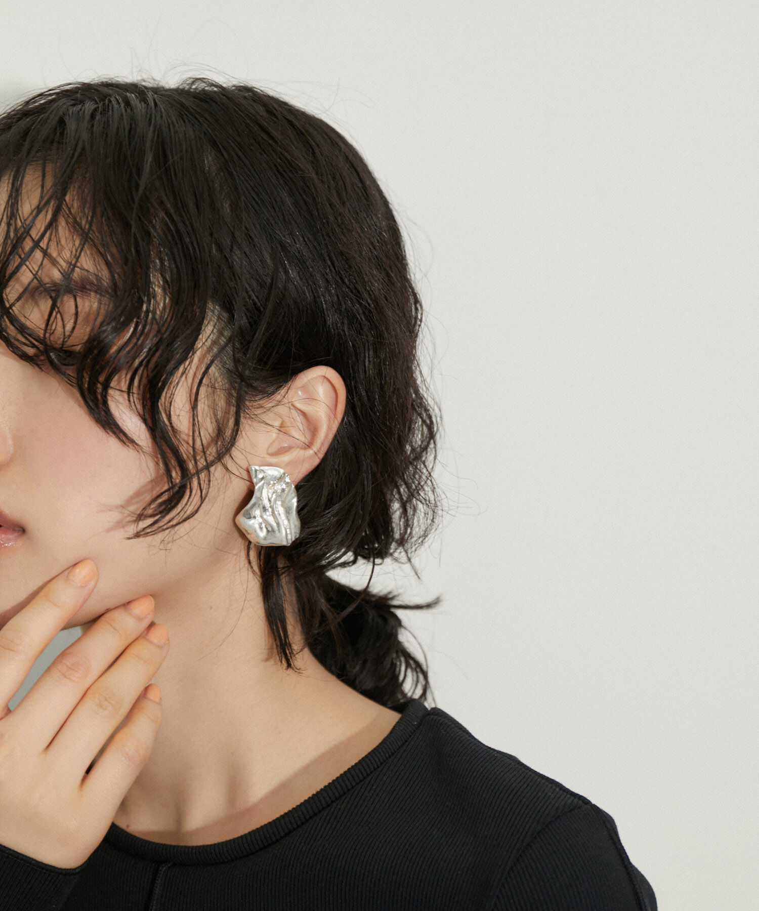 ADAM ET ROPE'「クランブルイヤリング」|イヤリング|