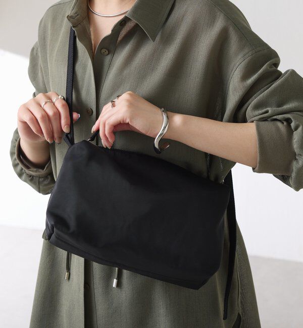  「《Matsushita企画》【軽量180g/強撥水】撥水ボックスショルダーバッグ」|ショルダー・メッセンジャー|