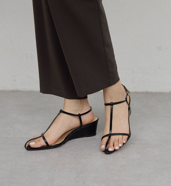  「【2.718】ナローストラップサンダル」|その他|ブラック