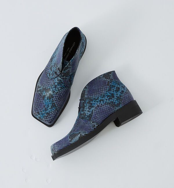 alfredoBANNISTER「オブリーク パイソン チャッカ ブーツ」|ショートブーツ|ブルー