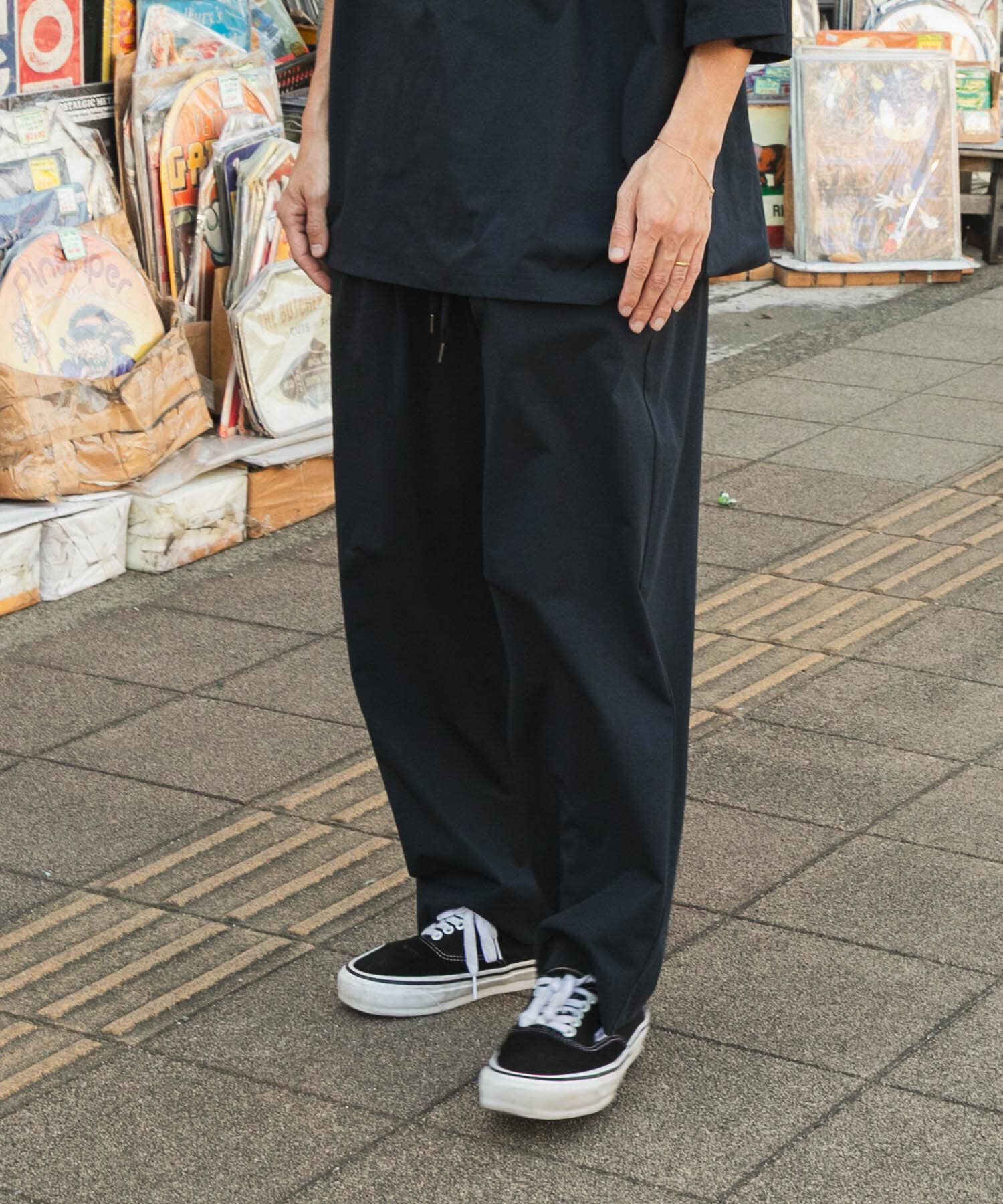 URBAN RESEARCH「Wide Dad　BREEZY TECH EASY PANTS」|その他|