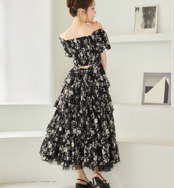  「【Black Ribbon Collection】バックリボンティアードワンピ」|ワンピース|