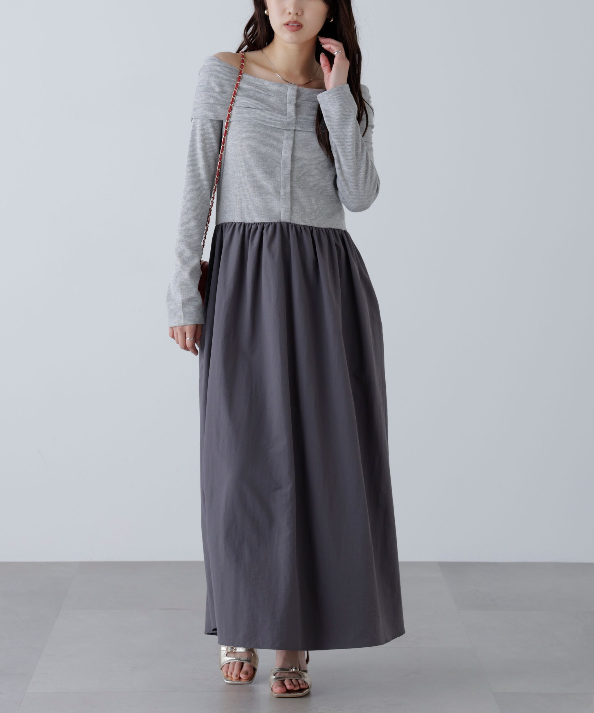  「オフショルドッキングワンピース」|ワンピース|