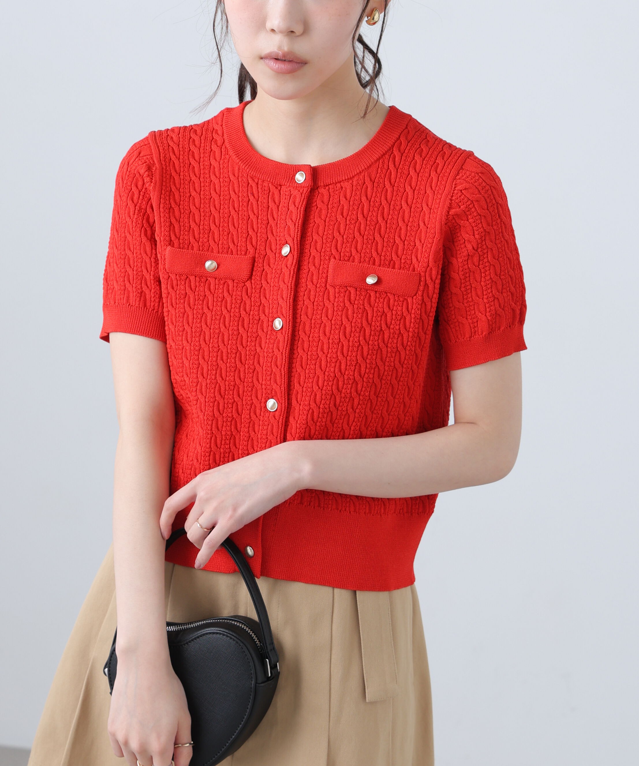  「ケーブル金ボタン半袖ニットカーディガン」|ニット・セーター|レッド