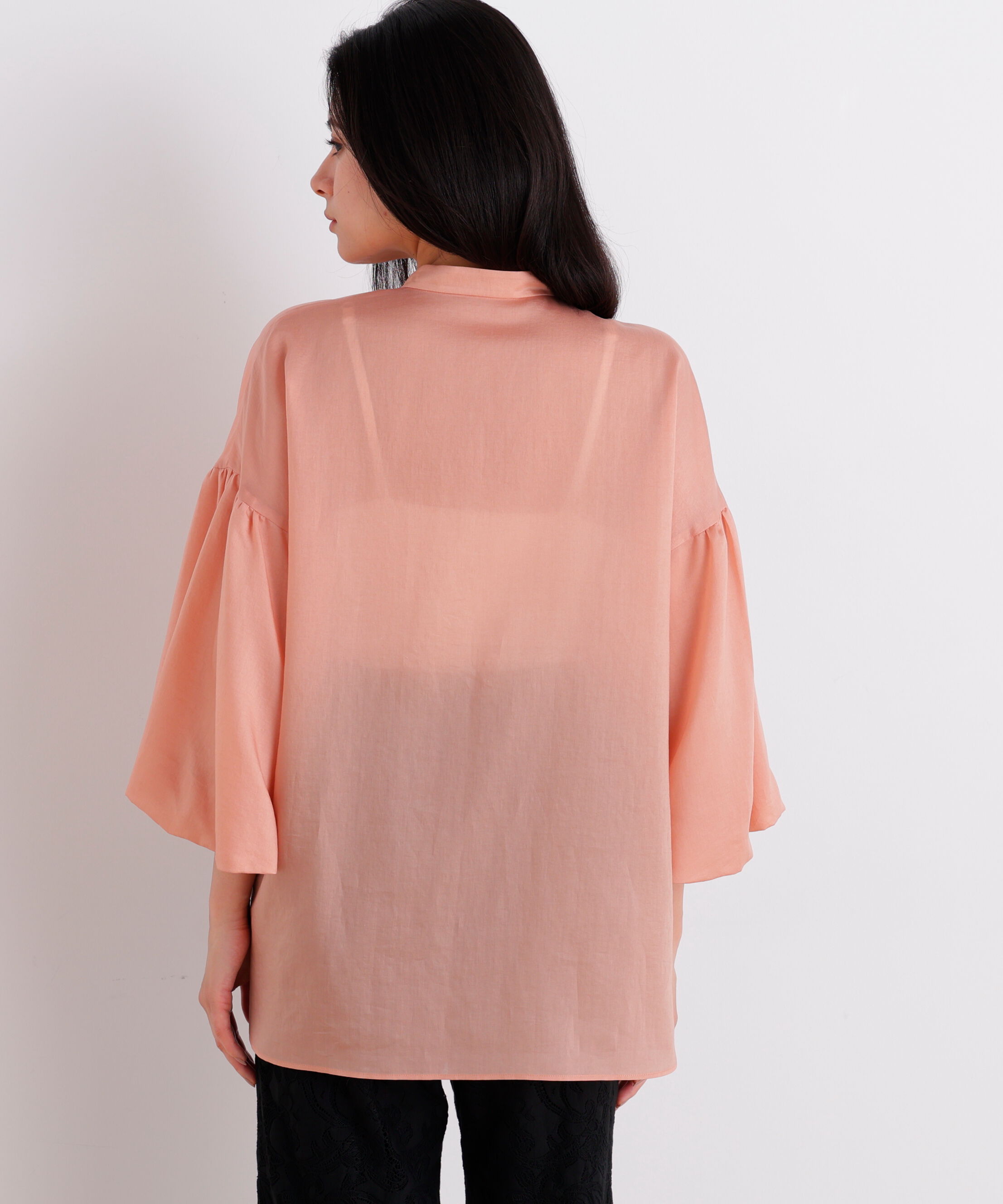  「［美香さん着用］ギャザーバルーンスリーブブラウス」|シャツ・ブラウス|