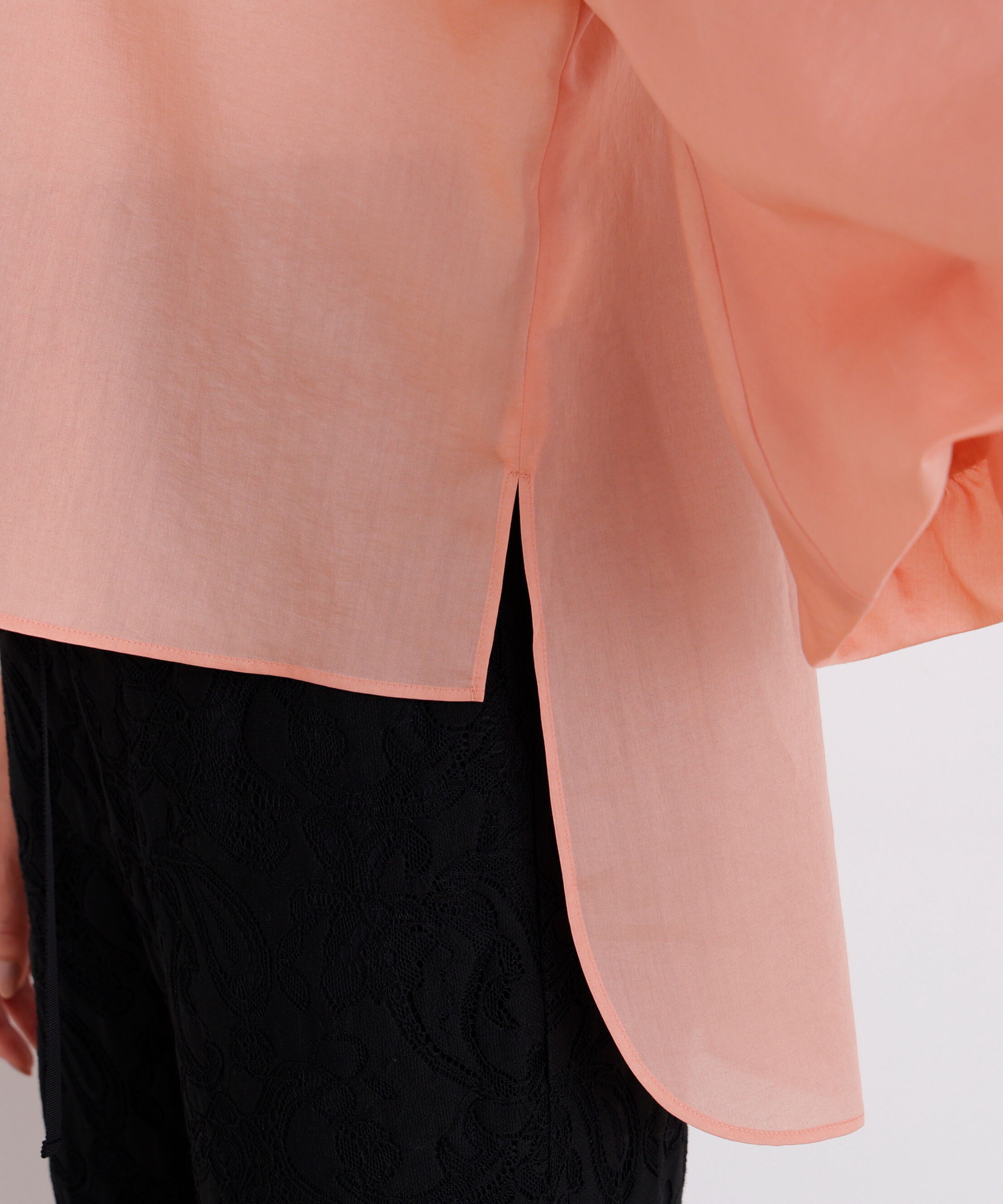  「［美香さん着用］ギャザーバルーンスリーブブラウス」|シャツ・ブラウス|