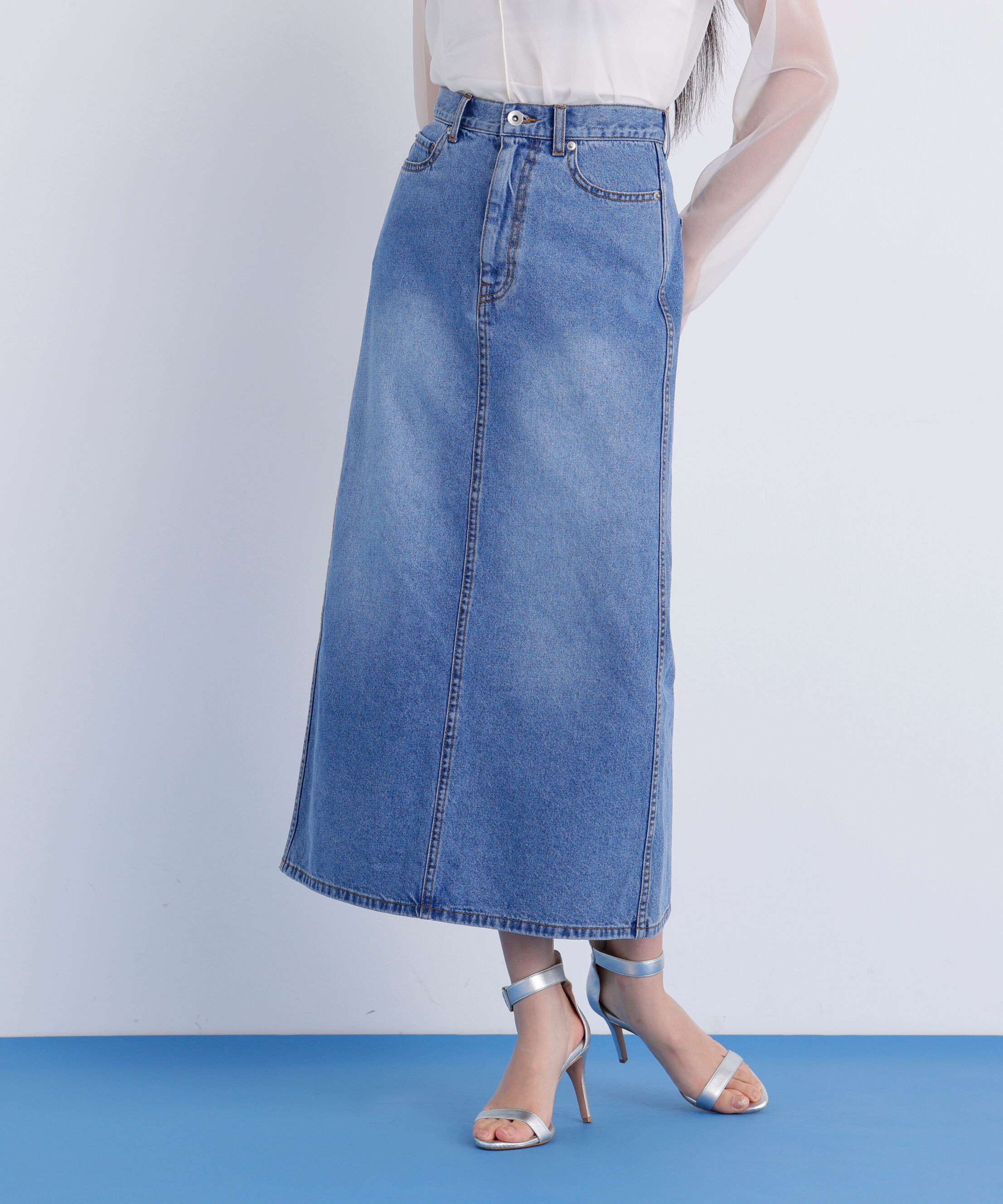  「［美香さん着用］デニムマキシＡラインスカート」|スカート|
