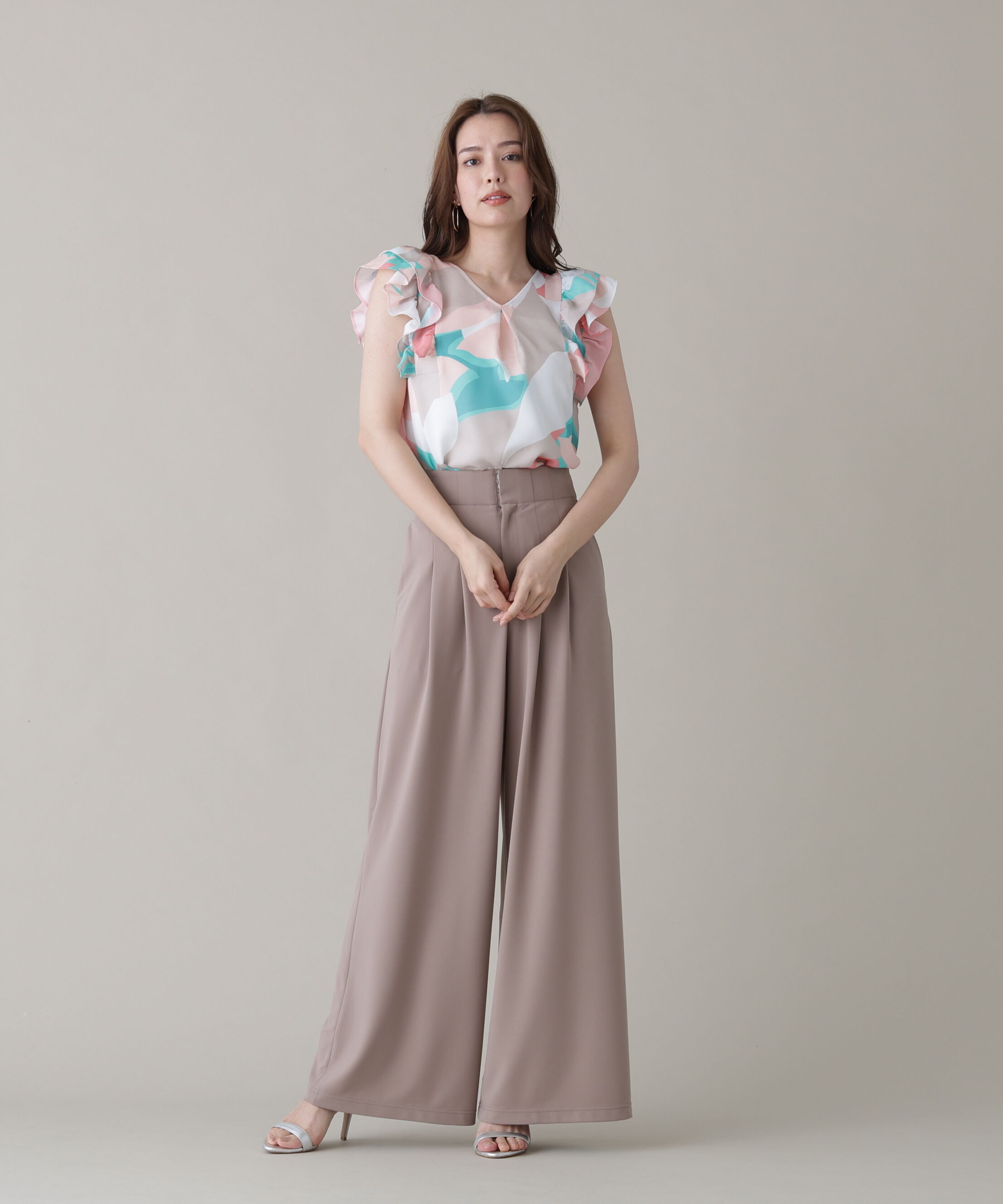  「シェードリーフプリントＶネックブラウス」|シャツ・ブラウス|