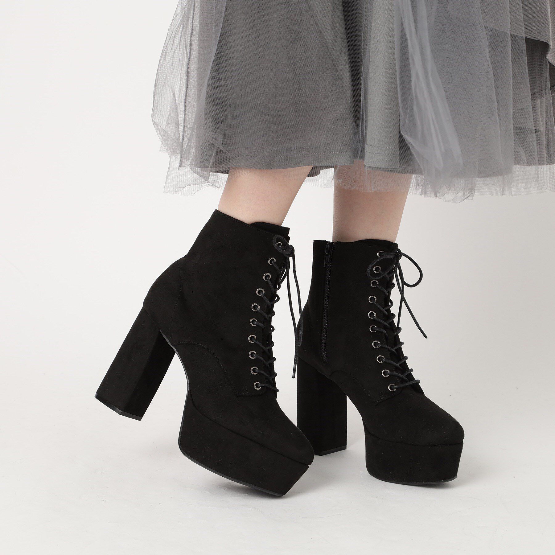 ESPERANZA「【ラク盛り／ショートブーツ】リピーター続出／脚長美脚　厚底レースアップブーツ」|ショートブーツ|