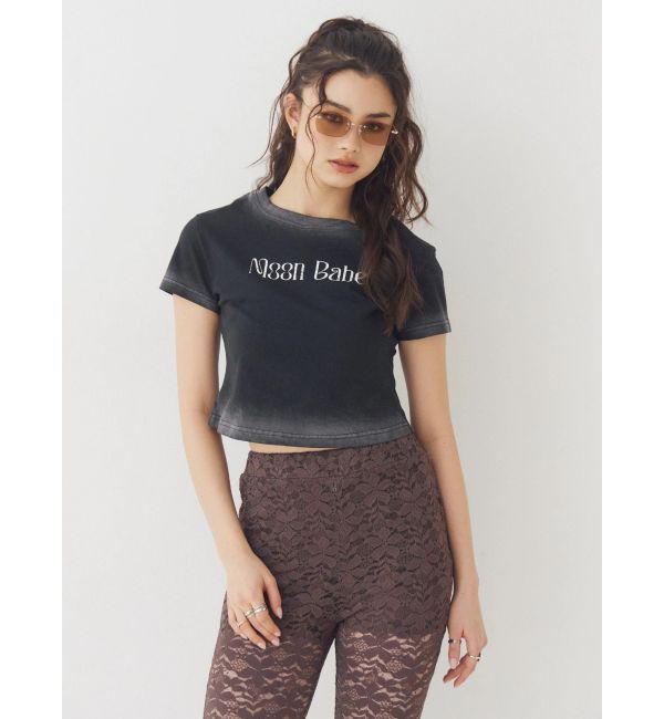 EVRIS「MOON BABE ロゴクロップドTシャツ」|Tシャツ・カットソー|