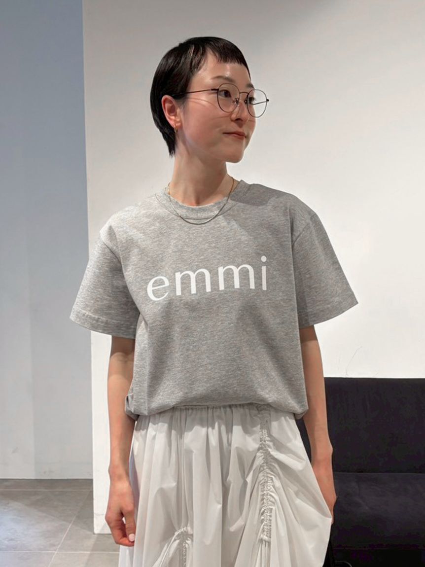 emmi atelier「【ONLINE限定カラーあり】eco emmiロゴTシャツ/UVカット」|Tシャツ・カットソー|