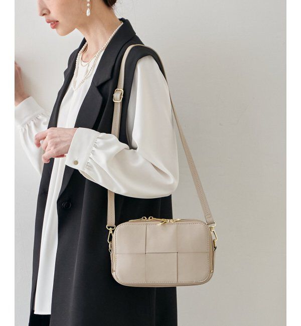 ikka「編み込みスクエアショルダーバッグ」|その他|アイボリー