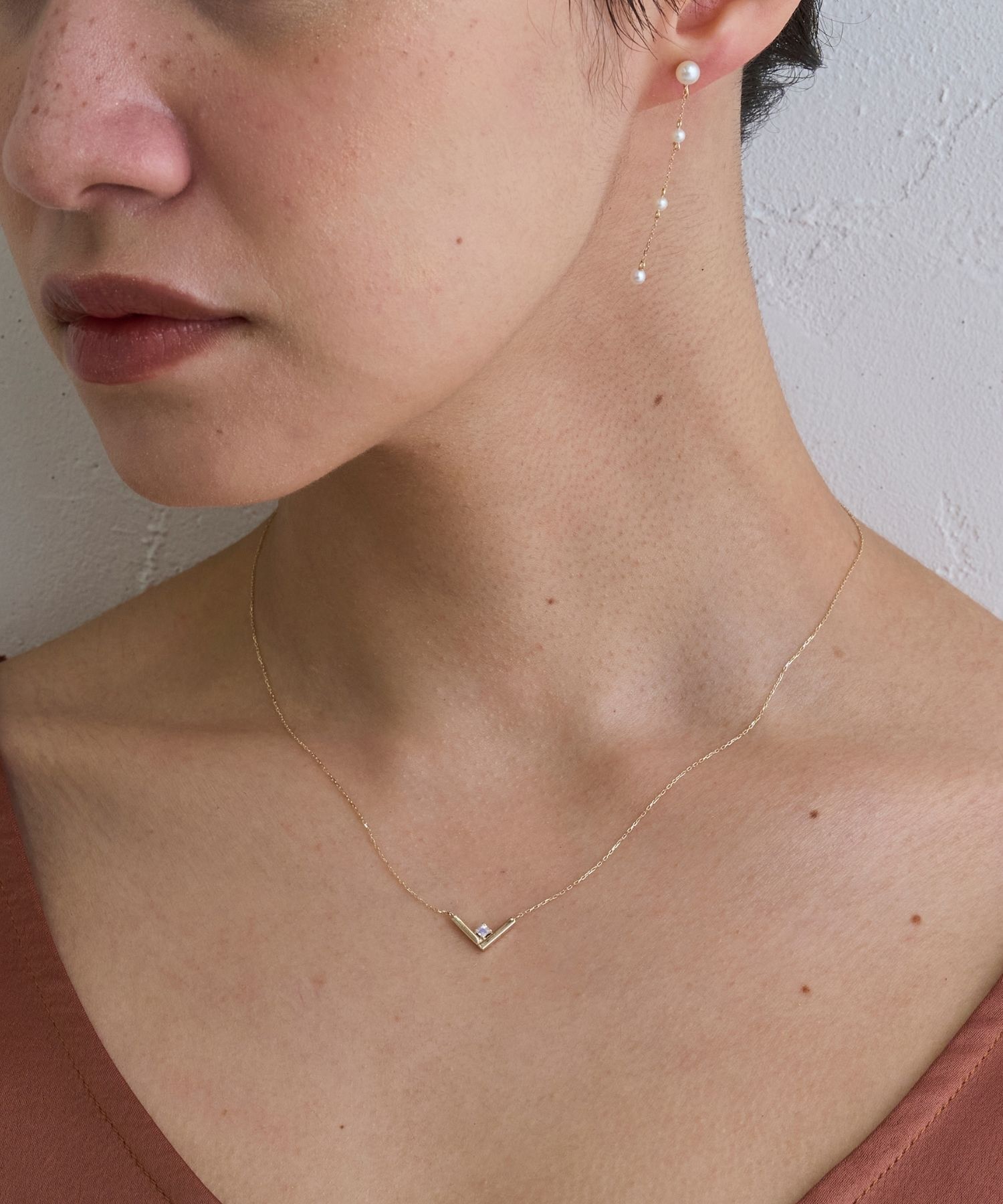 JUPITER「【K10】Vライン天然石ネックレス　ラブラドライト」|ネックレス|