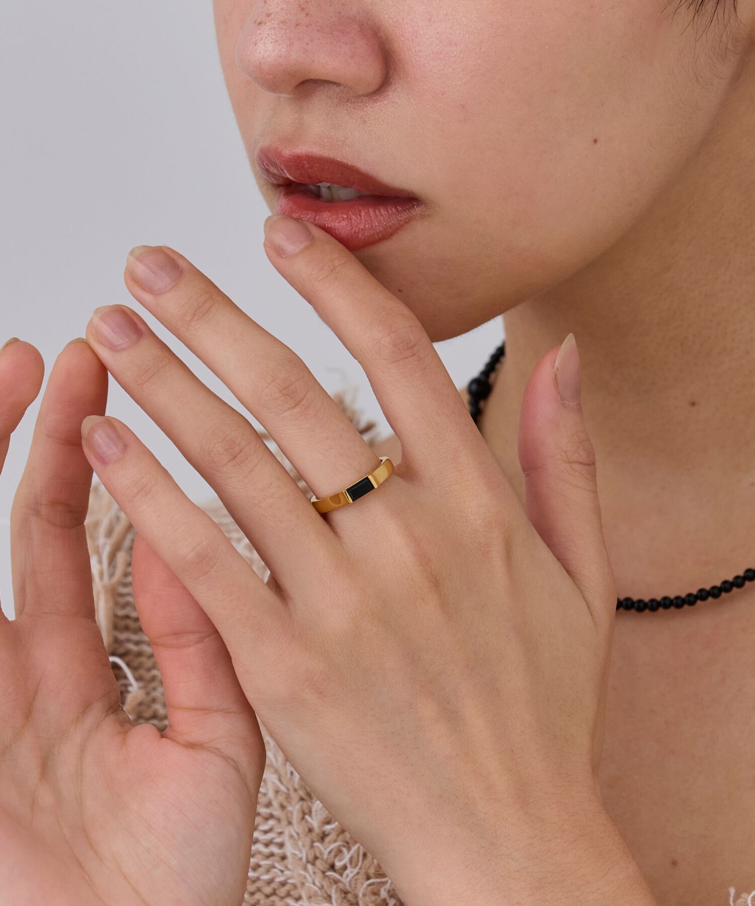 JUPITER「【SV】バケットカットオニキスミニマルリング/天然石/金属アレルギー対応　ゴールド」|リング|