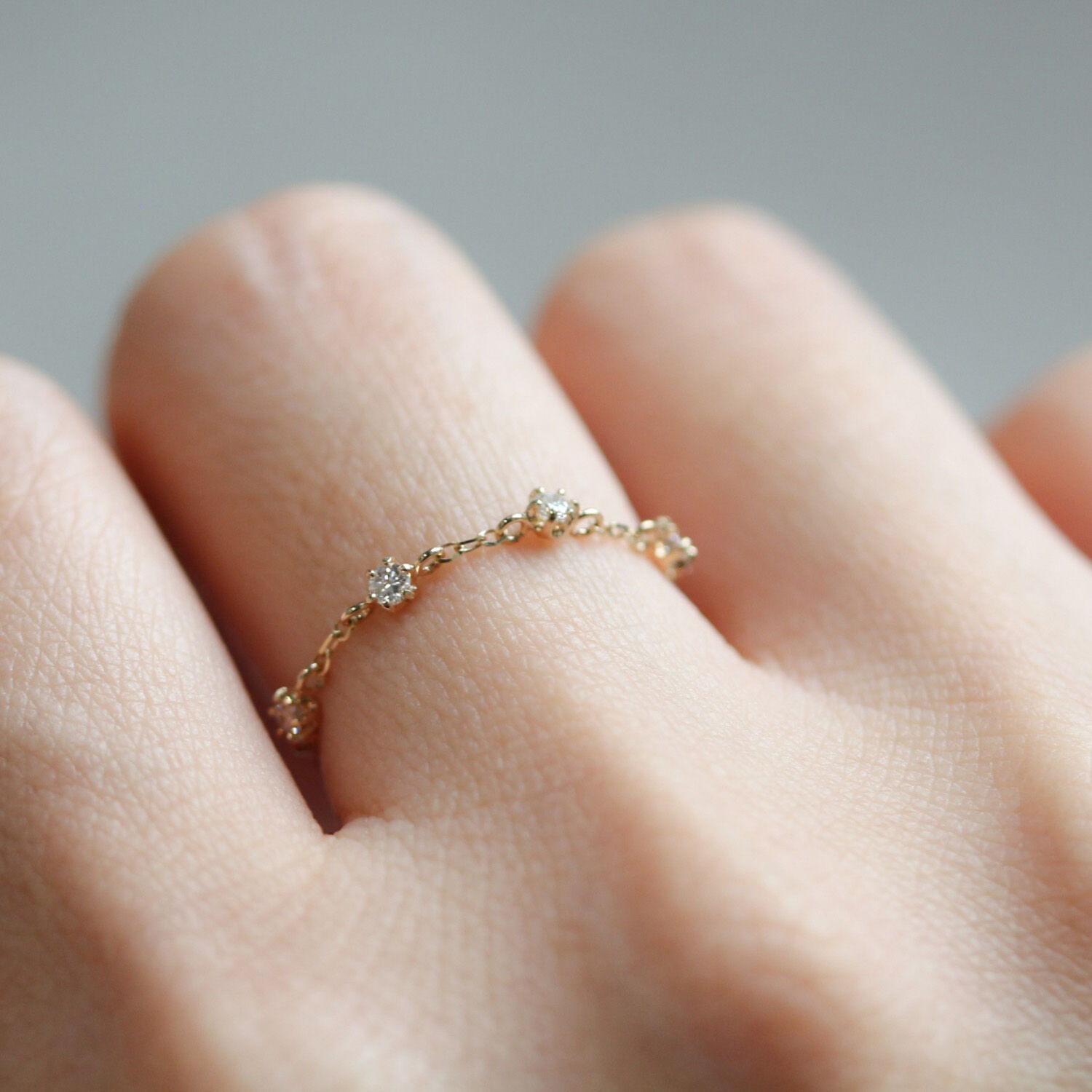  「ダイヤモンド ステーション チェーンリング | K10YG」|リング|