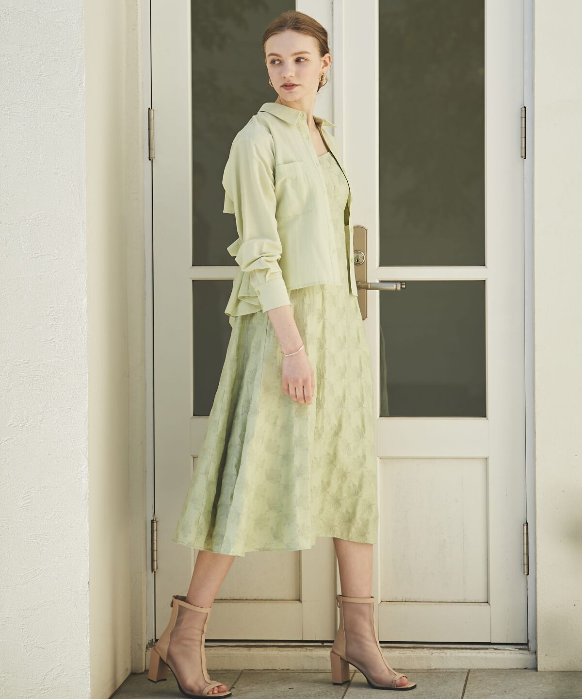 アンドクチュール「ワッシャーシャツ＋刺しゅうキャミワンピース」|ワンピース|