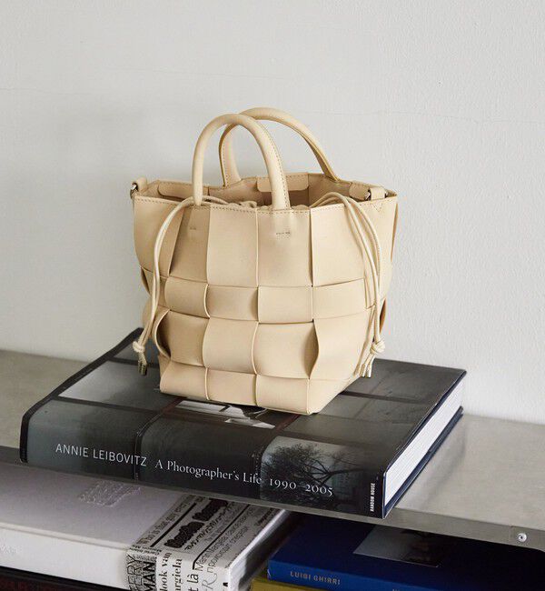 UNITED ARROWS green label relaxing「2WAY 編込み 巾着 トートバッグ / ショルダーバッグ」|ショルダー・メッセンジャー|BEIGE