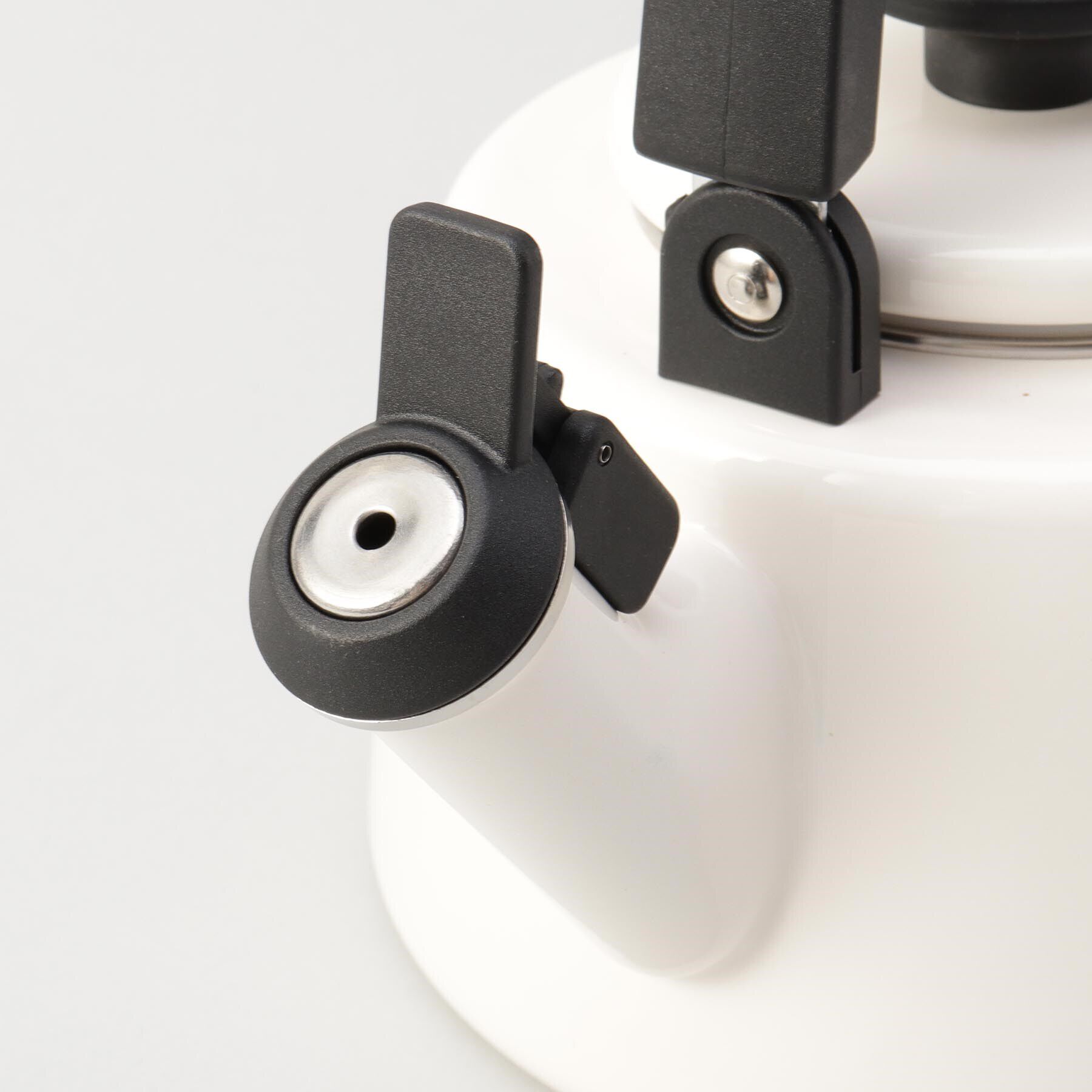 212 KITCHEN STORE「コットンシリーズ 笛吹きケトル 2.1L ＜FUJIHORO 富士ホーロー＞」|食器・キッチングッズ|