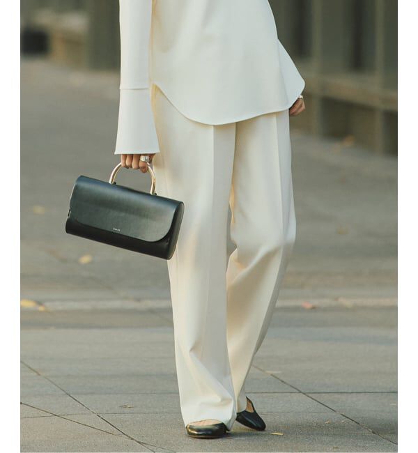 VERMEIL par iena「《追加3》ダブルクロスストレッチパンツ」|スラックス|ホワイト