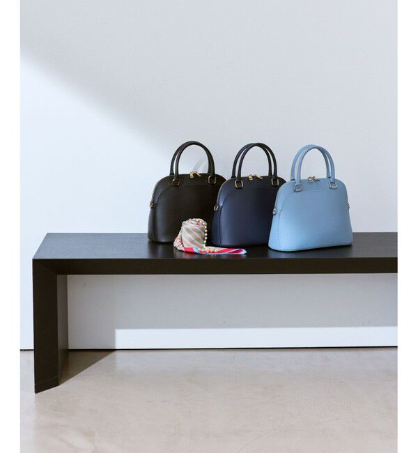 自由区「【カタログ掲載・ご好評につき新色追加・セレモニー】【MILOS】レザーポケット バッグ」|ハンドバッグ|ブラック