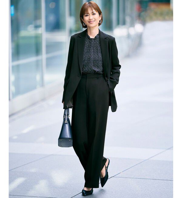 自由区「【カタログ掲載・ご好評につき新色追加・セレモニー】【MILOS】レザーポケット バッグ」|ハンドバッグ|