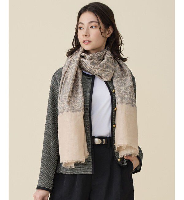 自由区「【SHIHOさん着用・冷房対策にも】レースエンブロイダリー ストール」|バンダナ・スカーフ|ﾍﾞｰｼﾞｭ&times;