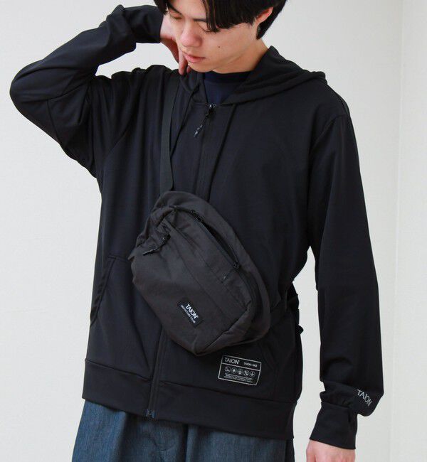 GLOSTER「【TAION / タイオン】MOUNTAIN WAIST POUCH」|ショルダー・メッセンジャー|ブラック