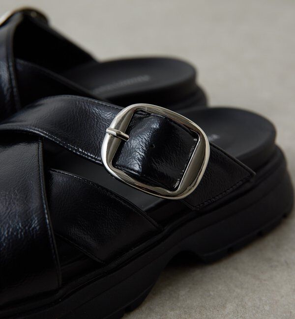  「【PAPILLONNER/パピヨネ】ベルトクロスサンダル」|その他|