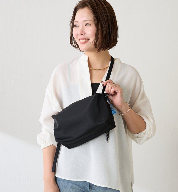  「《Matsushita企画》【軽量180g/強撥水】撥水ボックスショルダーバッグ」|ショルダー・メッセンジャー|