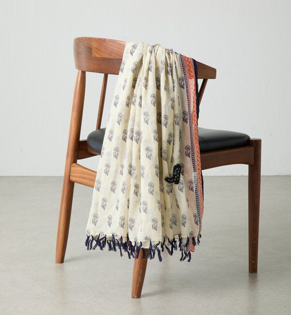  「【QTL CREATIONS別注 】ビーズブローチ付きストール」|ストール|ブラック