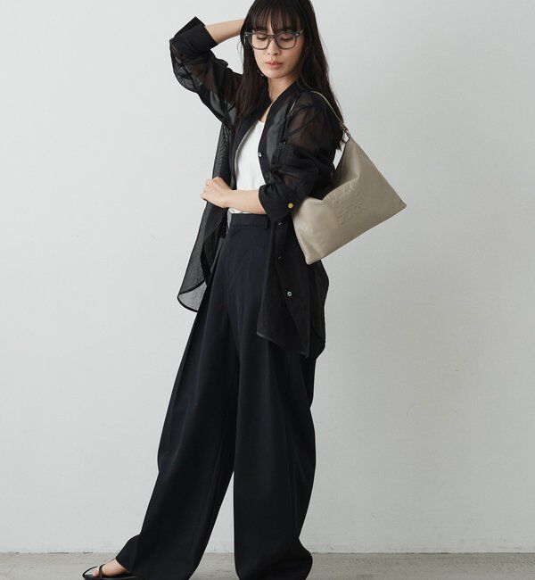  「エンボスモノグラムショルダーバッグ」|ショルダー・メッセンジャー|