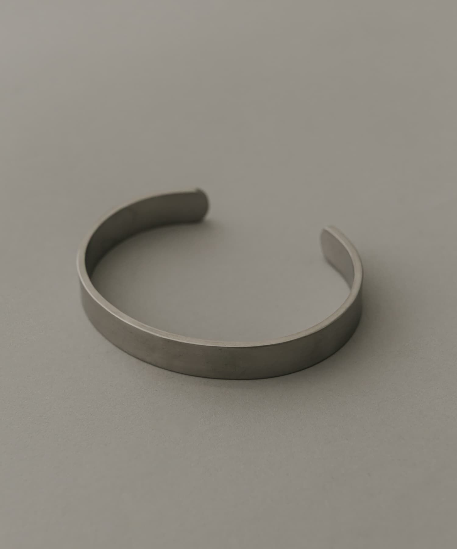 SMELLY「ステンレスバングル」|ブレスレット・バングル|