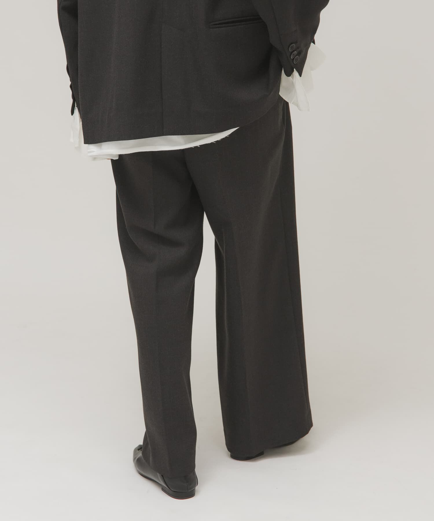  「ワンタックミニマルパンツ」|その他|