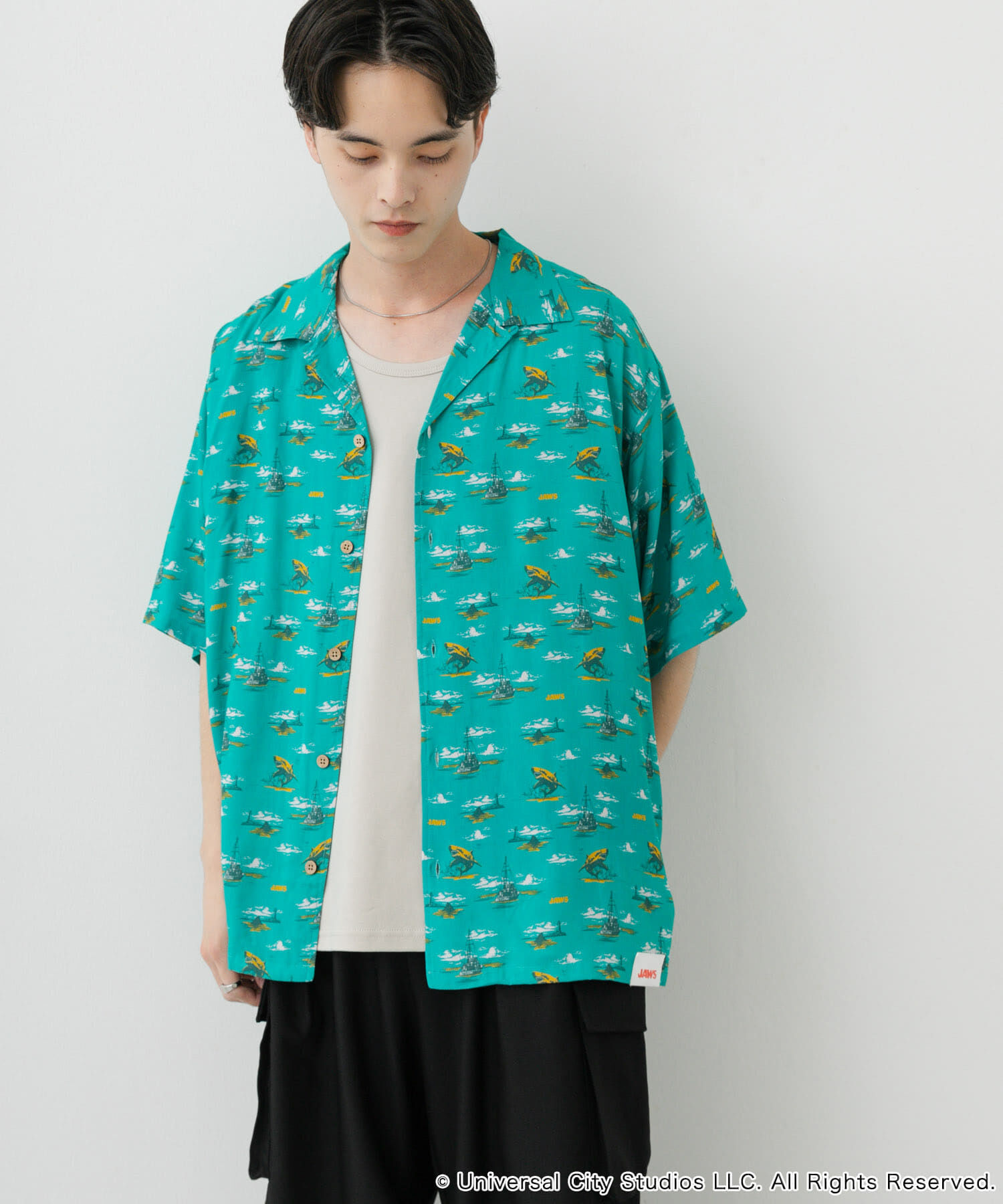 SENSE OF PLACE by URBAN RESEARCH「『別注』JAWS&times;SENSE OF PLACE　総柄オープンカラーシャツ」|シャツ・ブラウス|