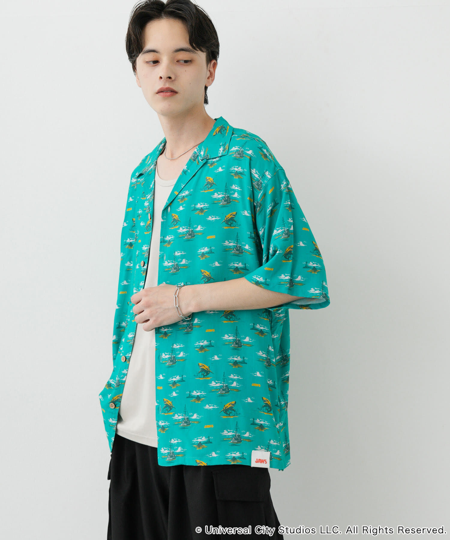 SENSE OF PLACE by URBAN RESEARCH「『別注』JAWS&times;SENSE OF PLACE　総柄オープンカラーシャツ」|シャツ・ブラウス|