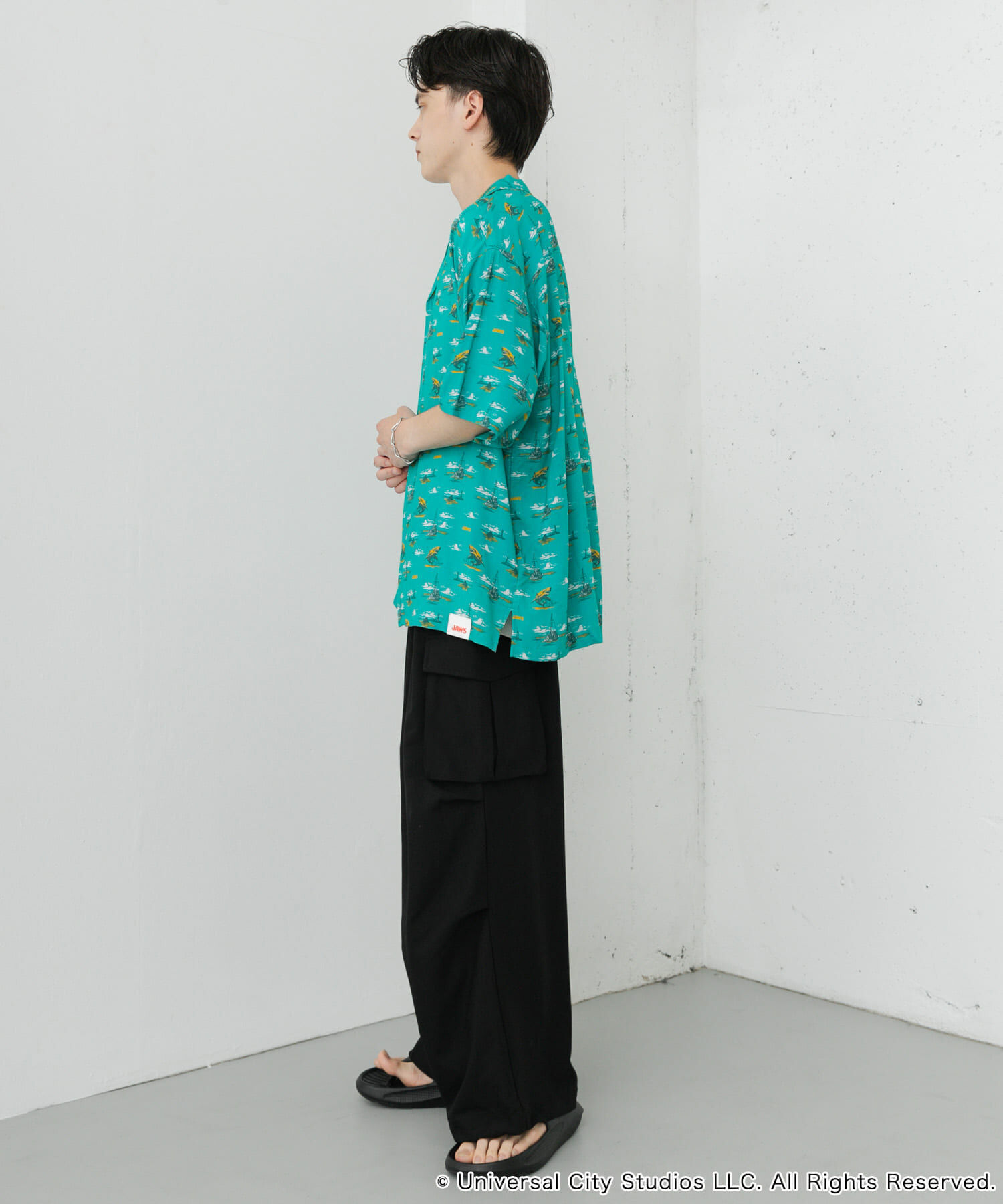 SENSE OF PLACE by URBAN RESEARCH「『別注』JAWS&times;SENSE OF PLACE　総柄オープンカラーシャツ」|シャツ・ブラウス|