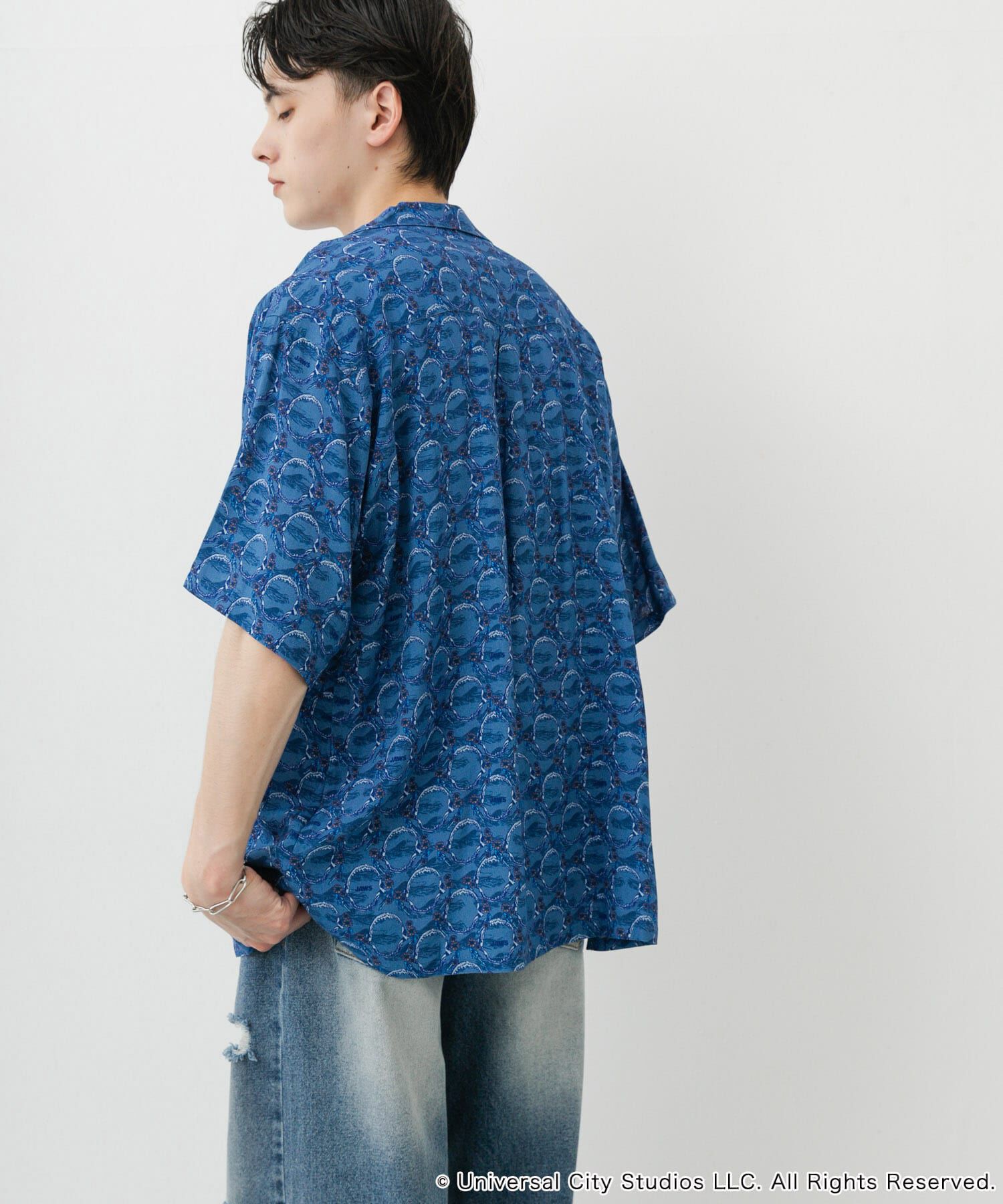 SENSE OF PLACE by URBAN RESEARCH「『別注』JAWS&times;SENSE OF PLACE　総柄オープンカラーシャツ」|シャツ・ブラウス|