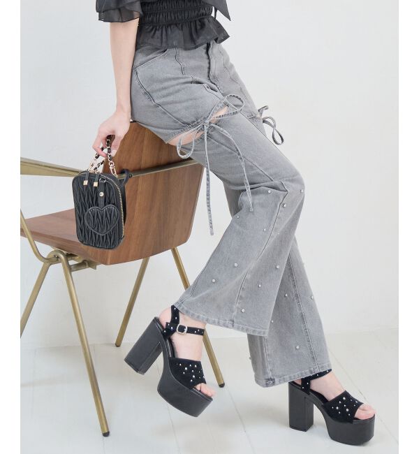  「スリットビジューフレアデニムパンツ」|デニム|