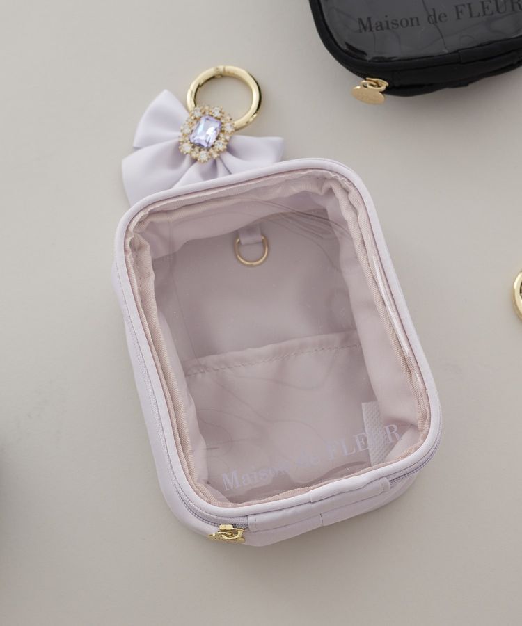 Maison de FLEUR「【6色展開】ビジューリボンクリアポーチS」|ポーチ|ラベンダー