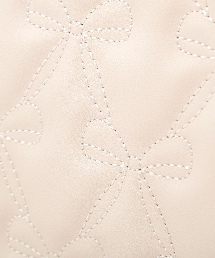 Maison de FLEUR「スカーフ付きリボンキルティング2Wayスクエアトート」|ハンドバッグ|