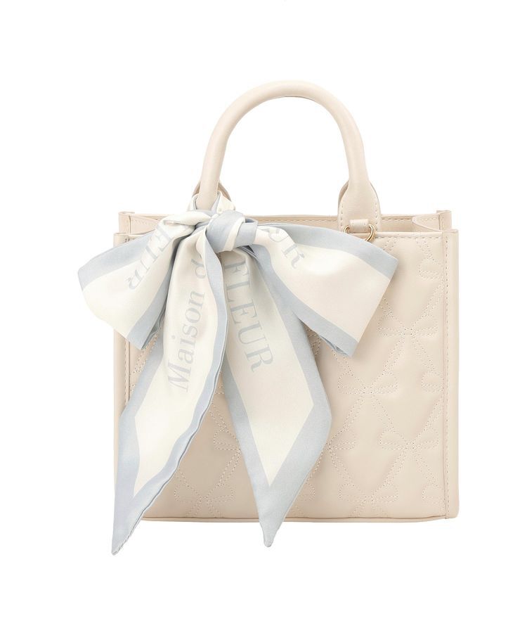 Maison de FLEUR「スカーフ付きリボンキルティング2Wayスクエアトート」|ハンドバッグ|