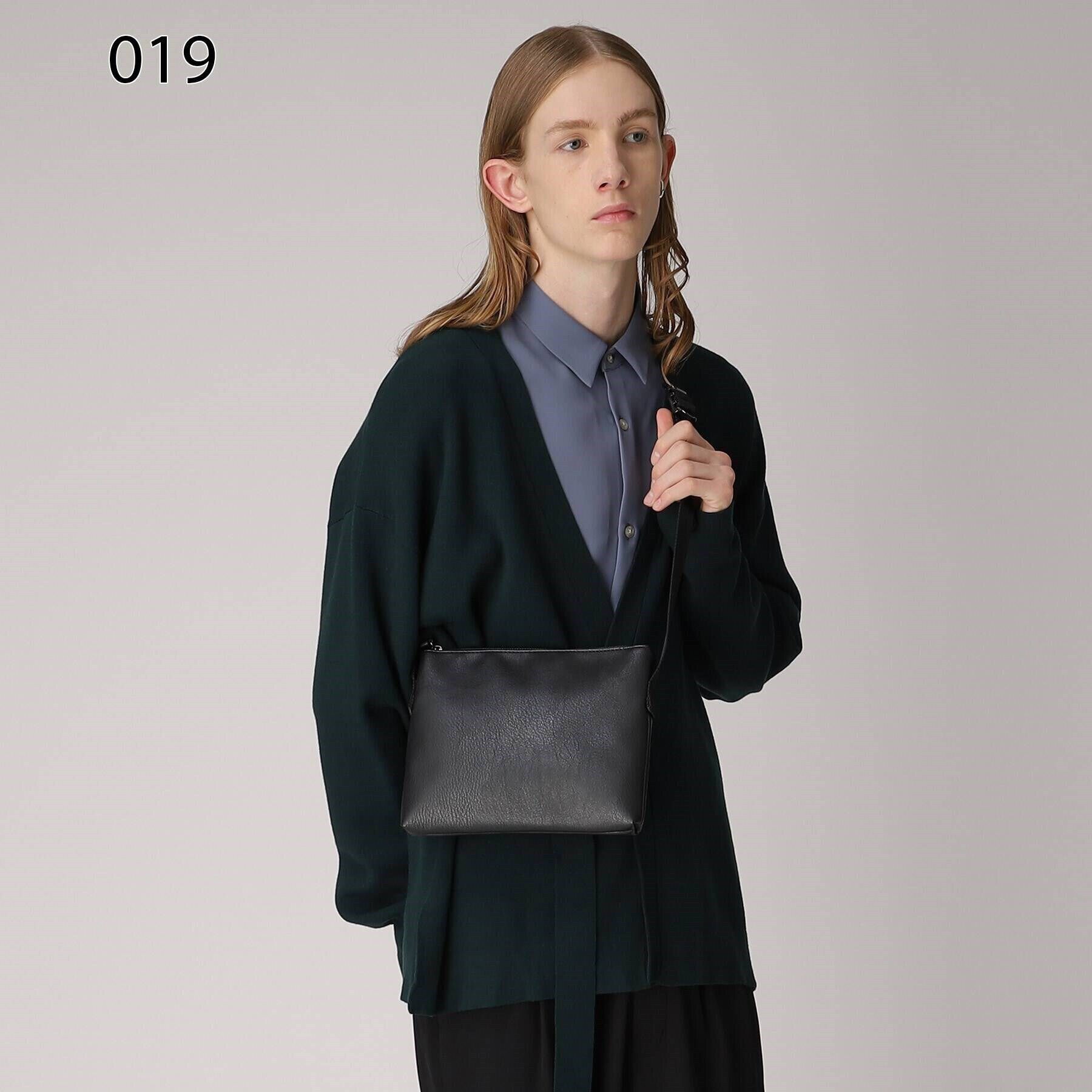 tk.TAKEO KIKUCHI「レザー調サコッシュバッグ」|ショルダー・メッセンジャー|