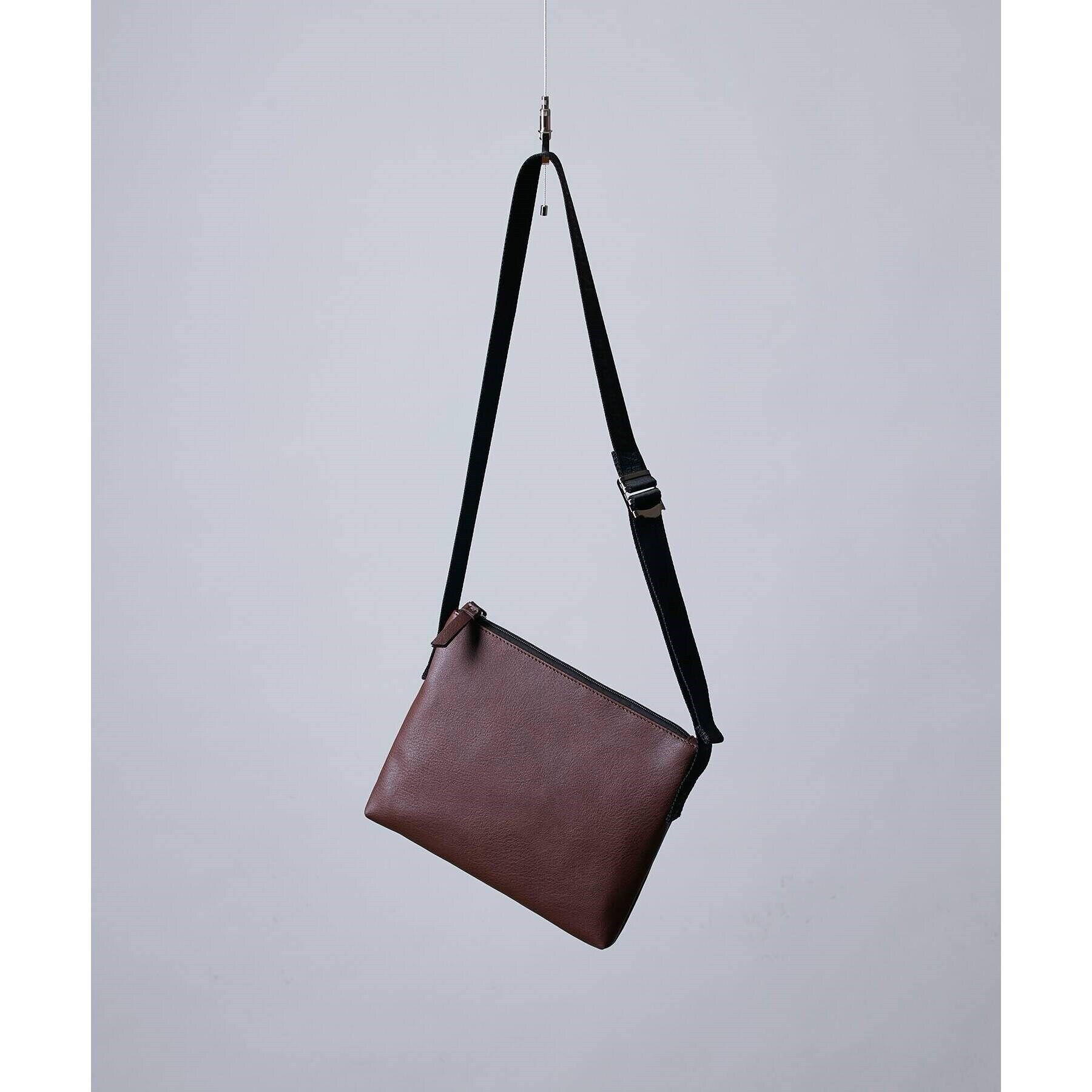 tk.TAKEO KIKUCHI「レザー調サコッシュバッグ」|ショルダー・メッセンジャー|ダークブラウン(04