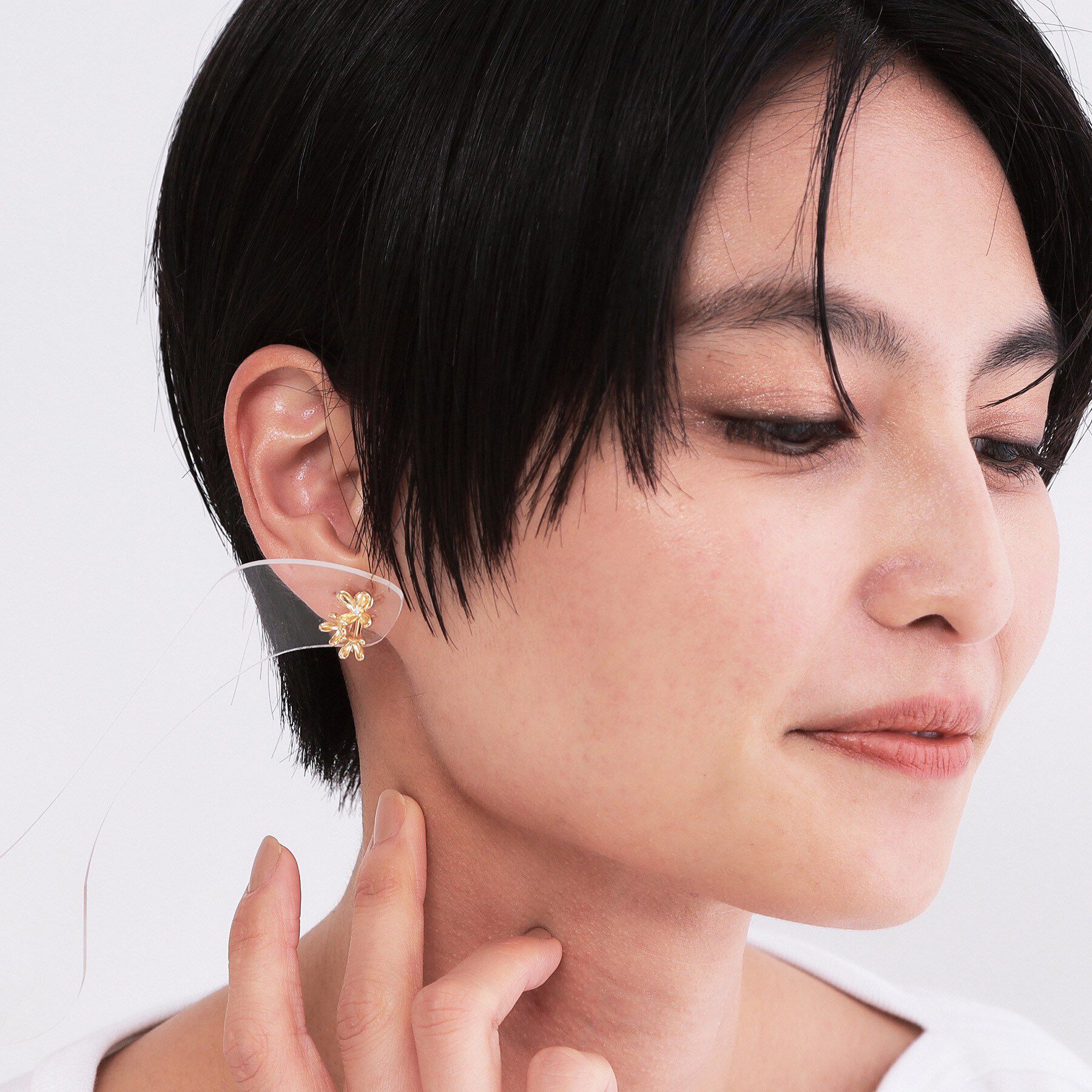 OPAQUE.CLIP「フラワーアッセンブルイヤリング」|イヤリング|