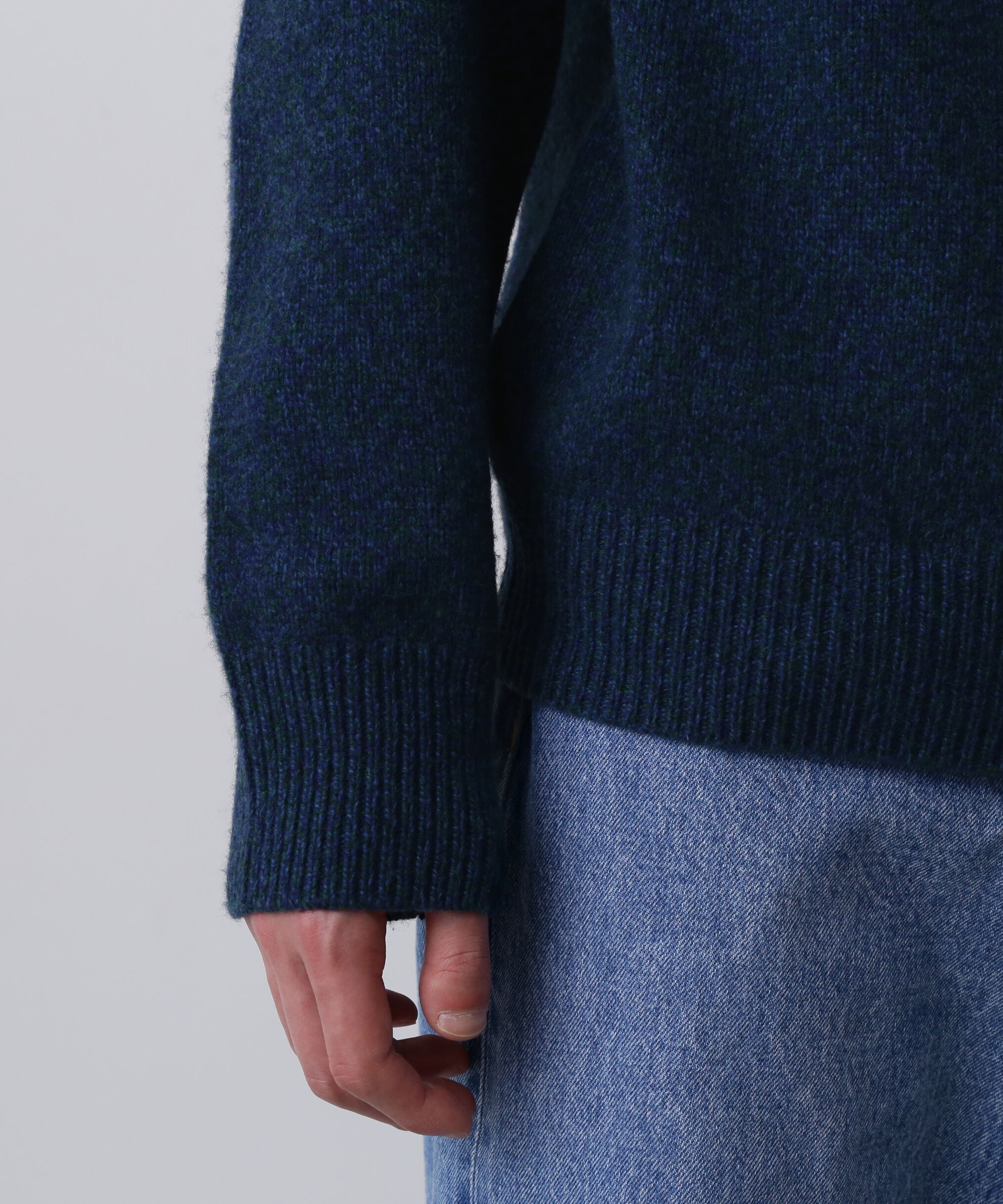 YLEVE 「YLEVE / WOOL CASHMERE MELANGE KNIT HALF ZIP PULL OVER」|ニット・セーター|