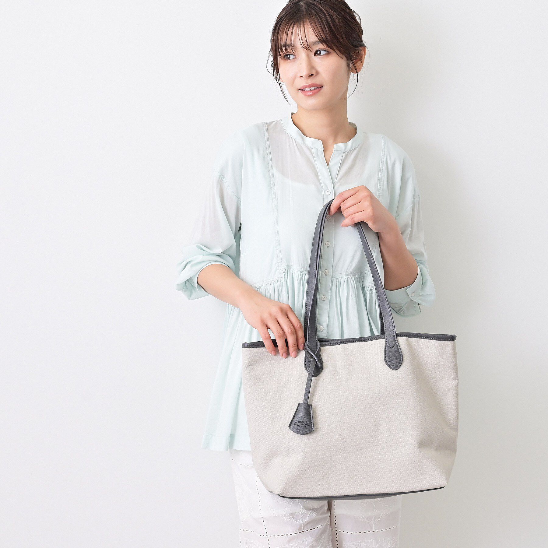 Dessin「【A4収納可】キャンバス&times;レザー調トート」|トートバッグ|