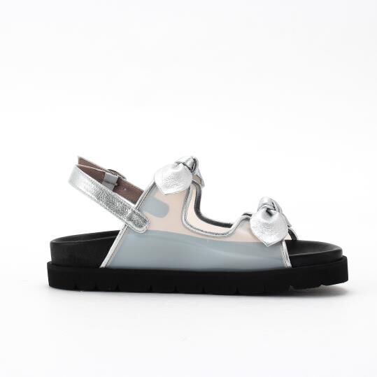 銀座かねまつ「KN250383PVCMETIVRSLV　【本革】【PREMIERE PORTE】フットベットサンダル」|サンダル|