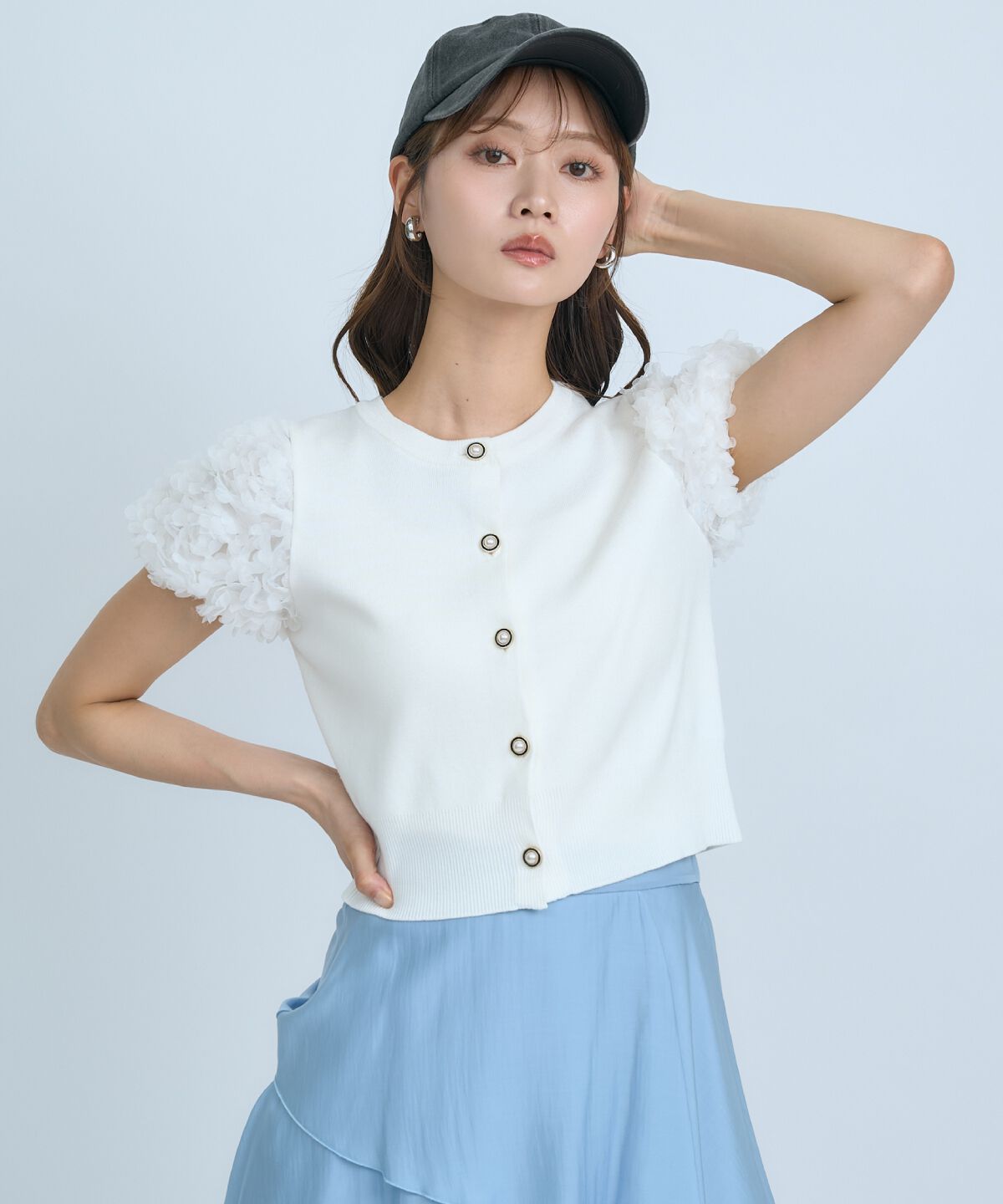 アンドクチュール「フラワーチュールスリーブカーディガン」|カーディガン|オフ